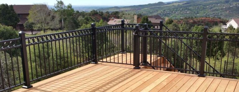 deck and nice railing-1